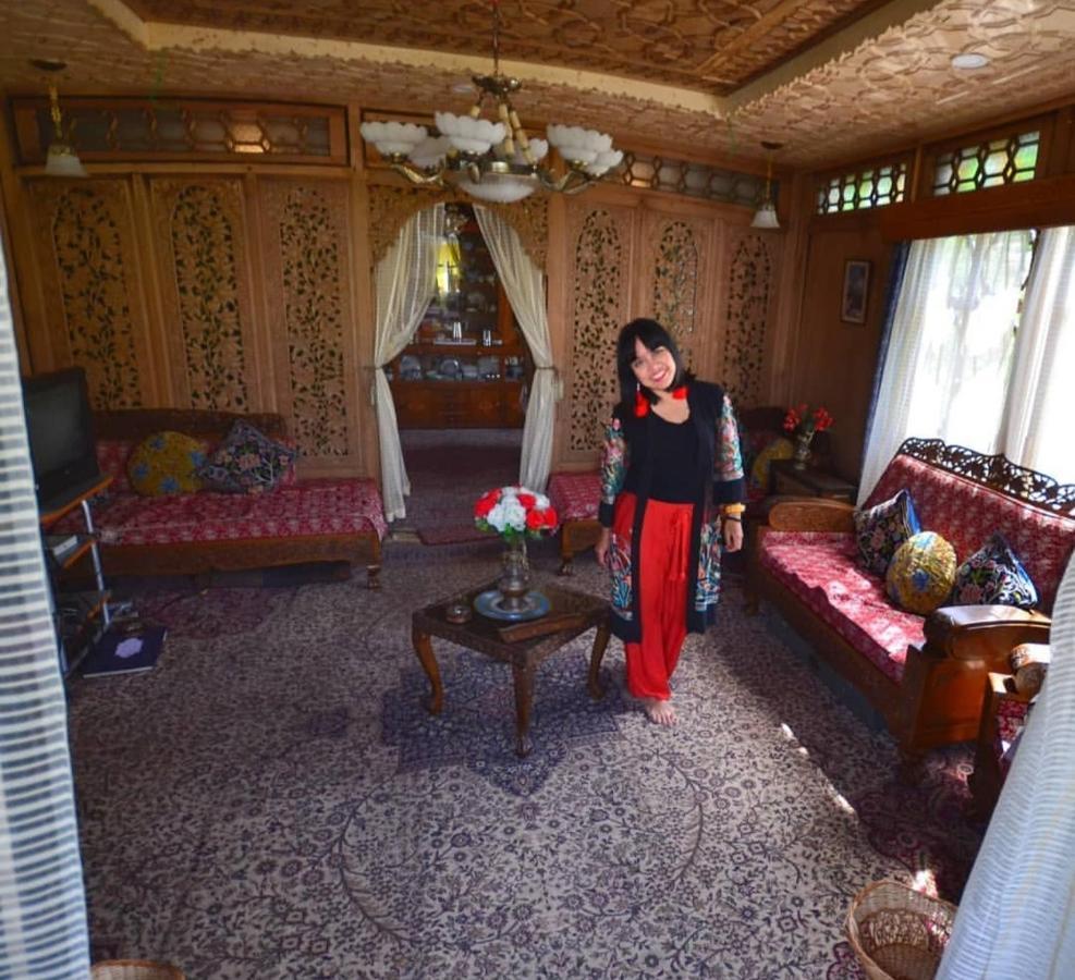 The Shelter Group Of Houseboats & Tour Organiser Srinagar  Exterior photo